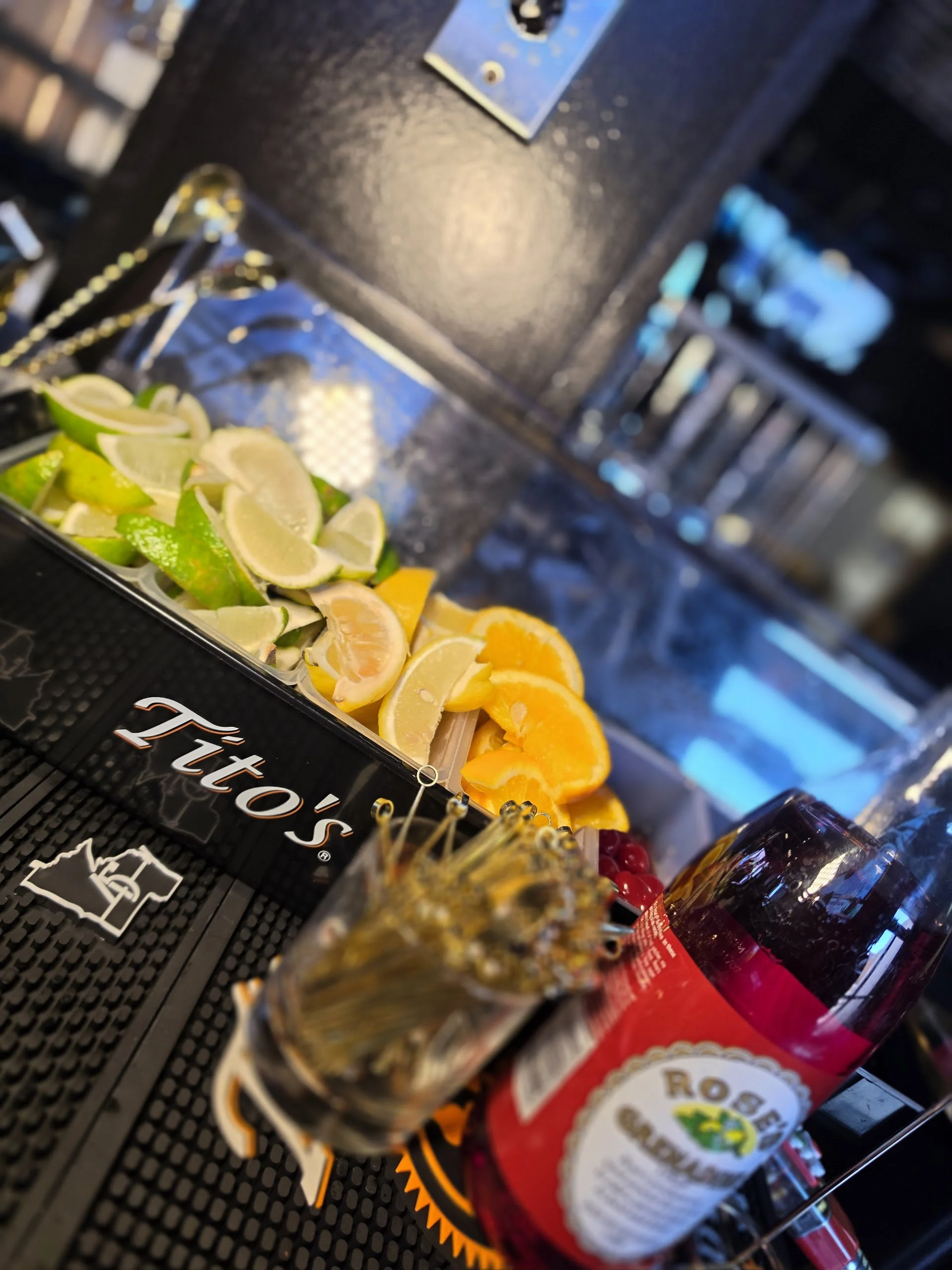 Fresh citrus bar prep